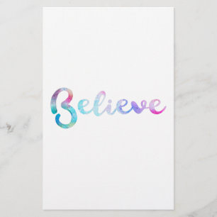 Papelería Creer arte de tipografía acuarela