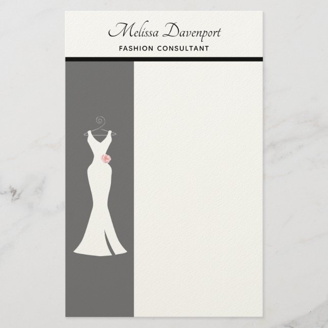 Papelería Elegante vestido blanco sobre gris - Diseño sencil (Anverso)