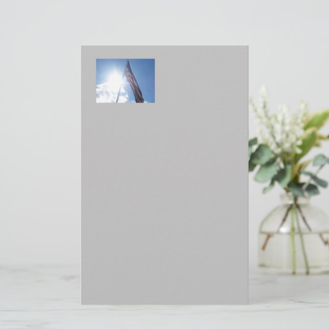 Papelería Estacionamiento de Bandera Patriótica (Anverso de pie)