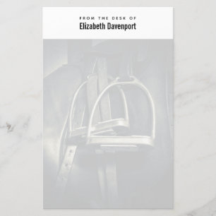 Papelería Estiloso truco plateado sobre la silla de ruedas e