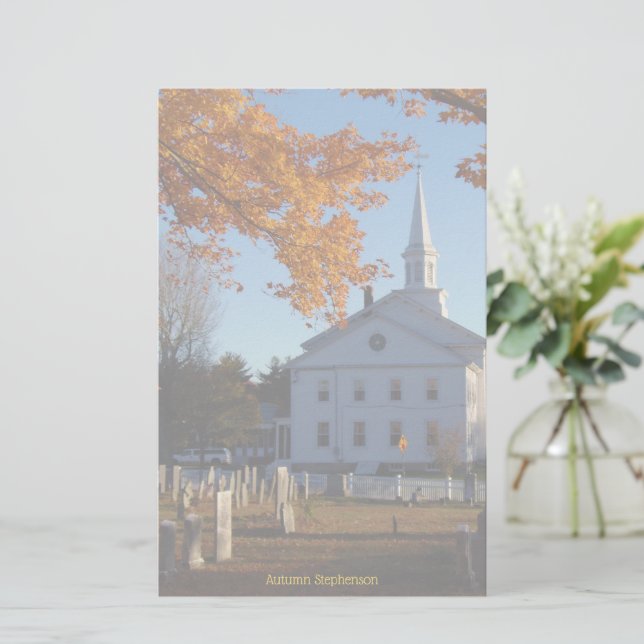 Papelería Foliage dorado con iglesia y cementerio (Anverso de pie)