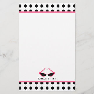 Papelería Lunar y gafas de sol rosadas retras