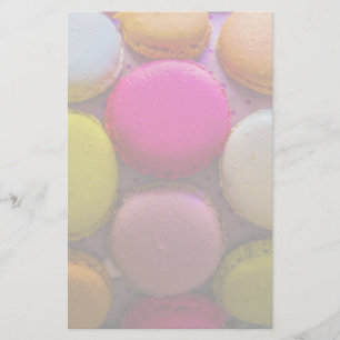 Papelería Macarons colorido delicioso postre al horno