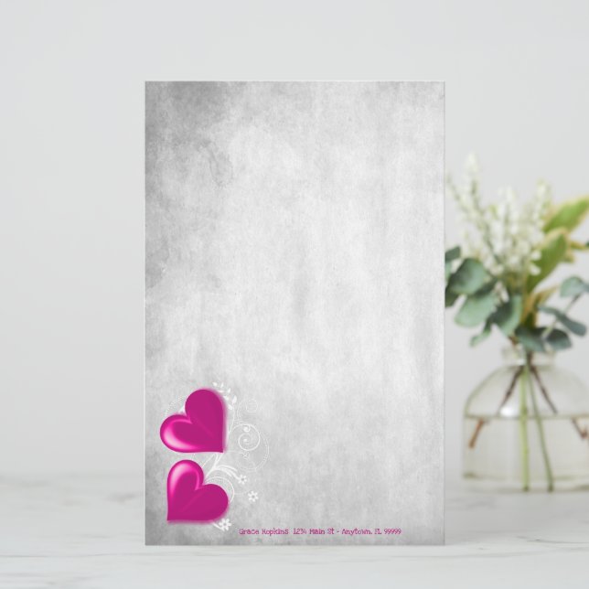 Papelería Magenta Valentine Hearts Personalized Stationery (Anverso de pie)