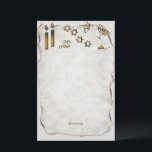 Papelería Menorah, Estrella de David Candles<br><div class="desc">Este cuaderno de escritura está impreso con un bonito diseño sobre papiros con velas,  una estrella de la menorah de David y hebreo y Sinceramente,  tu nombre o el nombre de la persona a la que vas a regalar este periódico.</div>