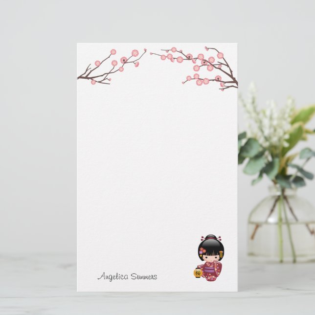 Papelería Muñeca Sakura Kokeshi - Chica Kimono Geisha (Anverso de pie)