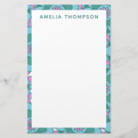Nombre personalizado retro morado floral verde