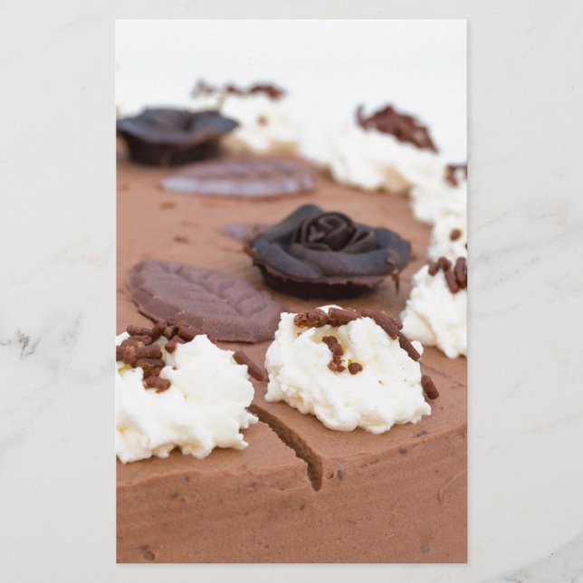 Papelería Pastel de crema de chocolate con encaje para paste (Anverso)