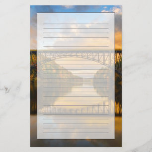 Papelería Rey francés Bridge en caída