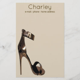 Papelería Ropa de cuero dorado para zapatos de segunda mano