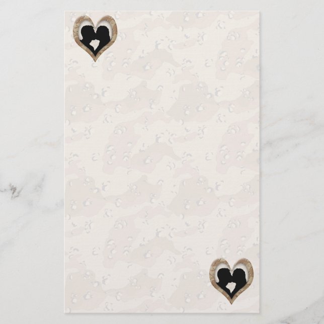 Papelería Silhouette de Besada Pareja (Corazón de Camuflaje) (Anverso)
