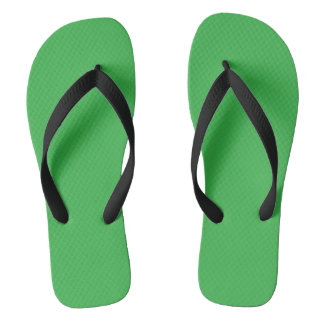 par de chanclas verdes texturizadas con correa neg