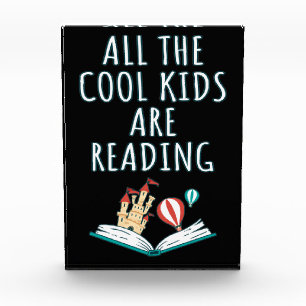 Para Fotos Todos los niños de Guay están leyendo el bloque de