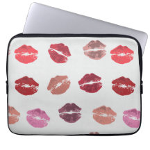Besos del Funda de portátiles de los desaparecidos