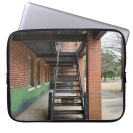 Para Portátil Escena rústica en el funda de laptops Fort Monroe