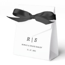 Caja de Favor Blanco Elegante con Monograma Negro