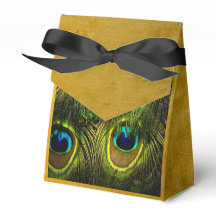Caja de Favor Recubierta de Oro con Pluma de Pavo