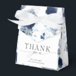 Para Regalos Caja de regalo de boda floral azul polvoriento y a<br><div class="desc">Cajas de agradecimiento elegantes con flores azules polvorientas y azul marino</div>