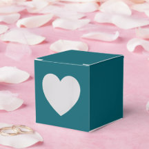 Crea tu propio diseño de caja de favor con corazón