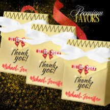 Elegante caja de favoritos de la boda de oro con n