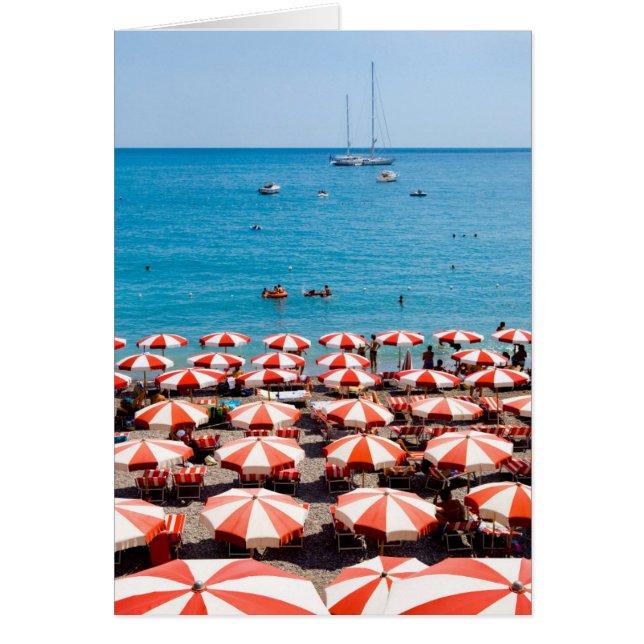 Paraguas en la costa de Amalfitan (Frente)