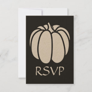 Parche de calabaza en la tarjeta RSVP negra