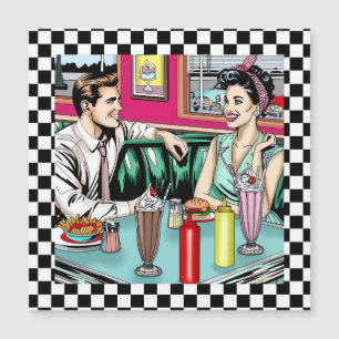 Pareja retro de los años 1950 en Diner Blank