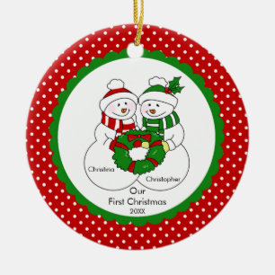 Pares del muñeco de nieve nuestro primer ornamento