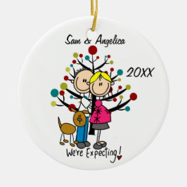 Pares expectantes de encargo con el ornamento del