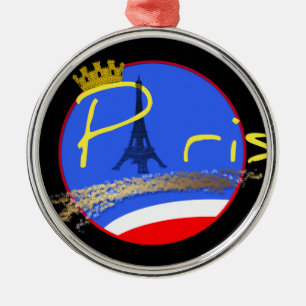 París con el ornamento de la corona