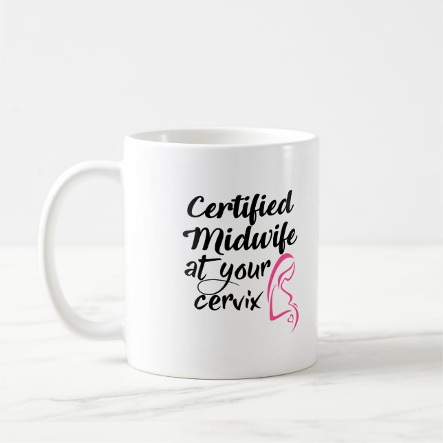Partera certificada en su taza de café de la (Izquierda)