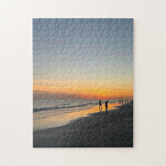 Paseo al Atardecer en la Playa Rompecabezas