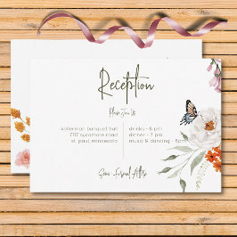 Pastel y Borgoña florecen en la recepción floral m