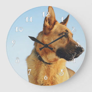Pastor alemán, hermoso reloj de pared y tu foto