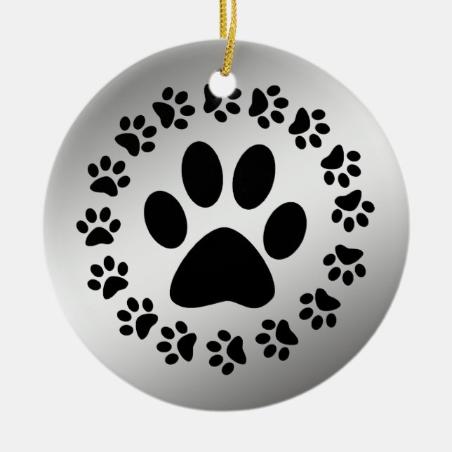 PATAS NEGRAS EN EL ORNAMENTO DE PLATA (Frente)