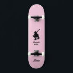 Patineta "Chica original"<br><div class="desc">La cubierta de patinaje "Originalmente Chica" es una marca única y nueva creada por mí. Puede personalizarlo con el nombre que desee, como por ejemplo 'Stonewall' o 'Eskimo'. Es liviano, suave y flexible - perfecto para chicas que quieren aprender a patinar! Pulsa en "Detalles", desplázate hacia abajo y oprime el...</div>