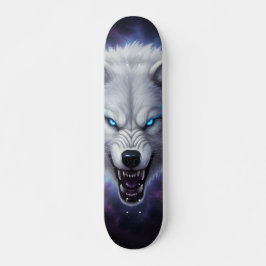 Patineta con cabeza de lobo blanco gruñendo