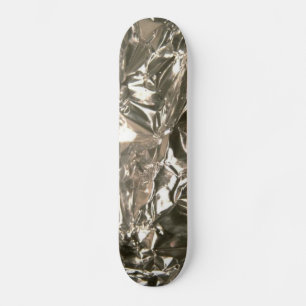 Patineta con diseño de lámina de plata
