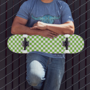 Patineta de estampado de cuadros