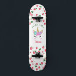 Patineta de fresa Unicornio con nombre<br><div class="desc">Haz que este patinador de Strawberry Unicorn sea tu propio agregando tu texto. Para acceder a las herramientas de edición avanzadas,  vaya a "Personalizar esta plantilla" y haga clic en "Detalles",  desplácese hacia abajo y presione el enlace "clic para más personalizares".</div>