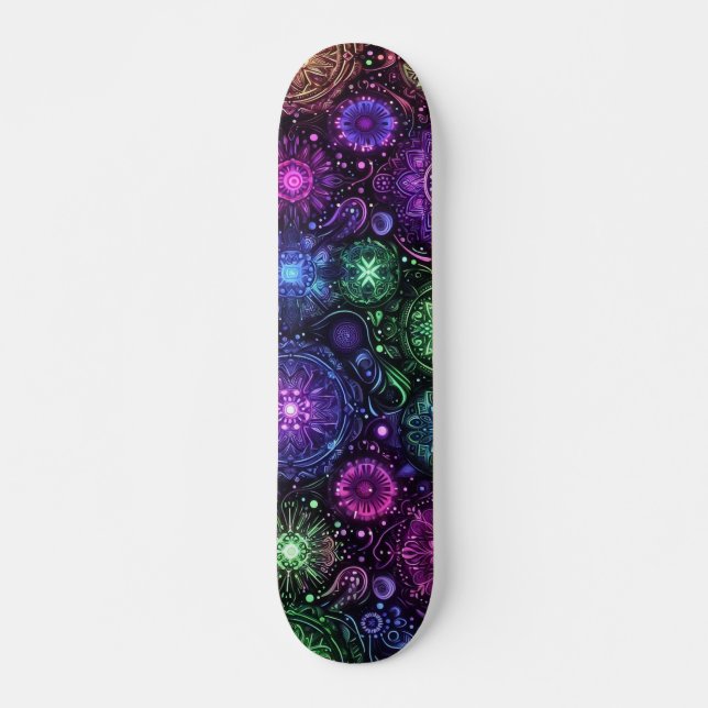 Patineta de patrón de graffiti de luz negra (Anverso )