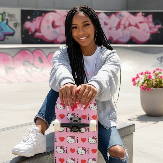 Patineta Kitty (Subido por el creador)