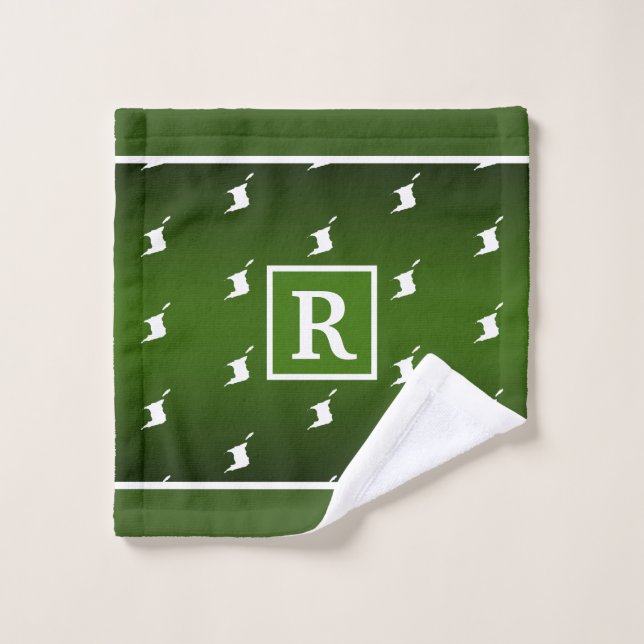 Patriotic Pattern with Monogram on Green Gradient  (Toallita)