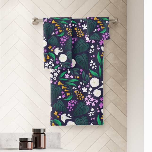 Patrón Botánico Floral de la Luna de la Noche (Moon Garden Bath Towel Set)