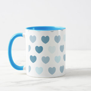 Patrón cardíaco en azul, taza