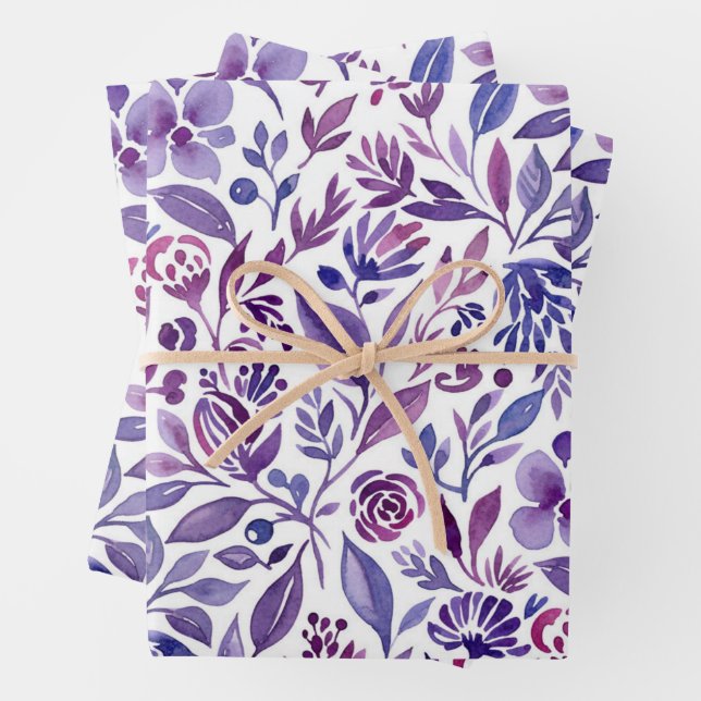 Patrón de acuarela con flores y hojas púrpuras (In situ)