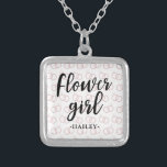 Patrón de anillo de la Boda de Flores y collar de<br><div class="desc">Patrón de anillos de las niñas Bodas de flores y collar de nombres.</div>