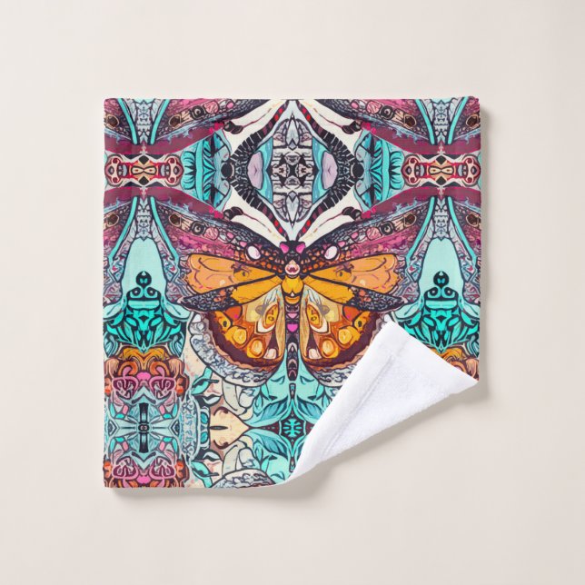 Patrón de batik de mariposa y medallón en Naranja (Toallita)