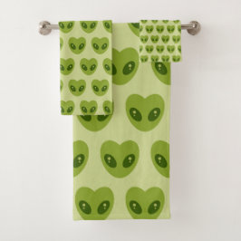 Patrón de Cabeza de Alien en Forma de Corazón Verd