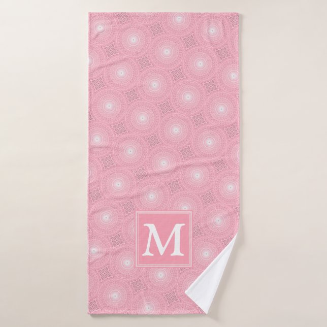 Patrón de círculos rosados monograma (Toalla de baño)